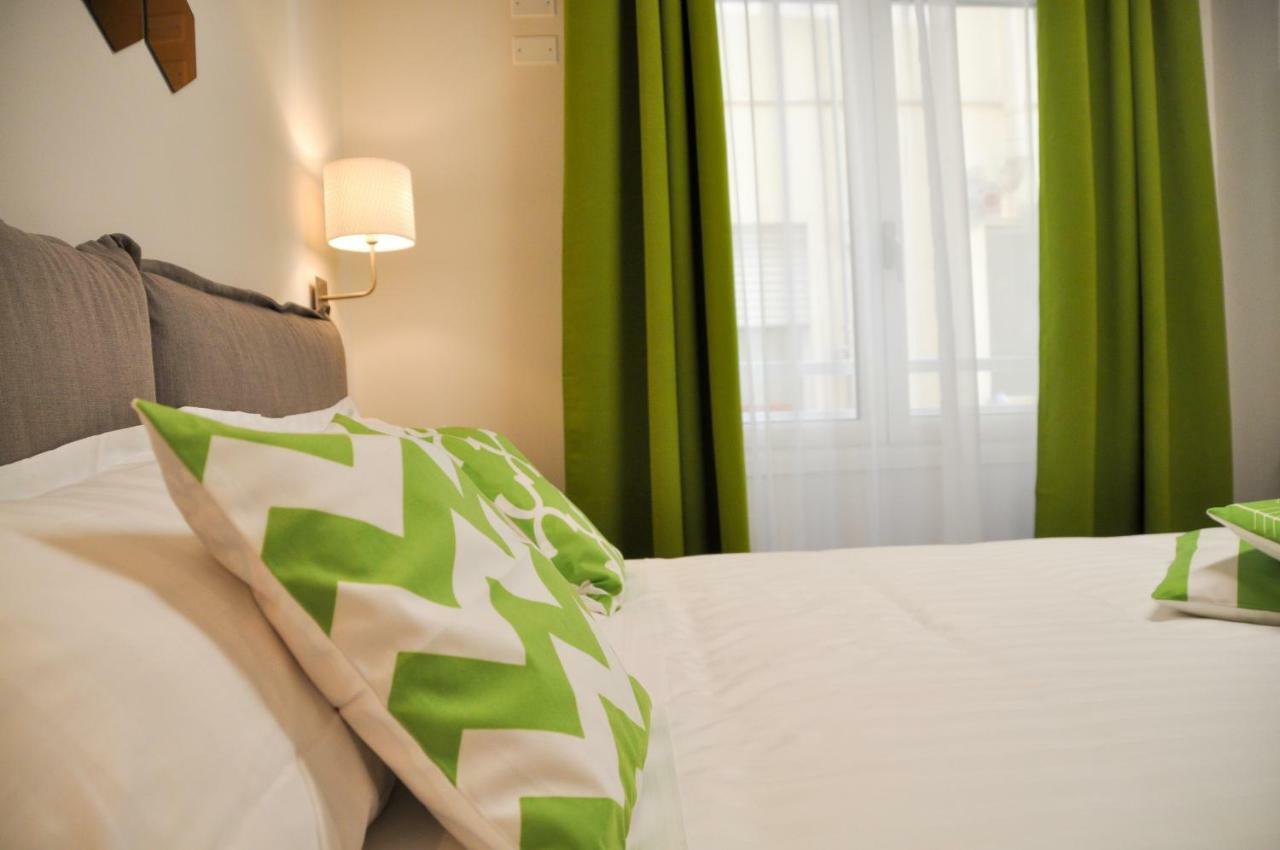 Eva Luxury Rooms קליארי מראה חיצוני תמונה